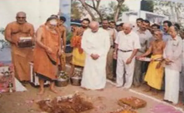 2001
